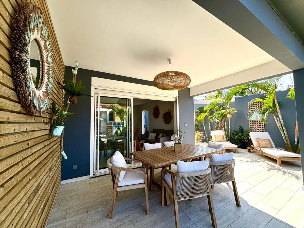Lestipecheur Fr Villa Grise Avec Piscine Bord De Mer Saint Pierre Ngoại thất bức ảnh
