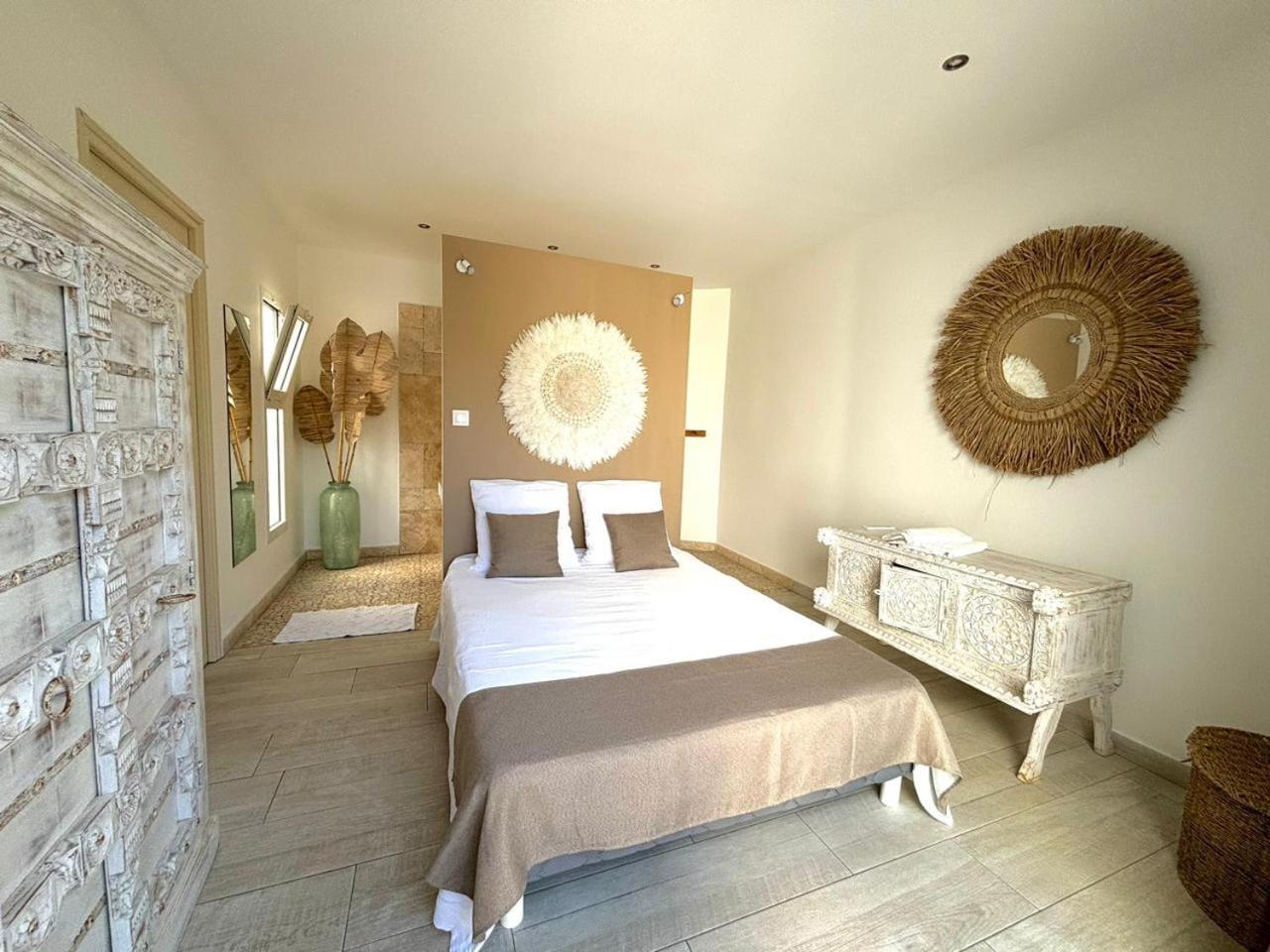 Lestipecheur Fr Villa Grise Avec Piscine Bord De Mer Saint Pierre Ngoại thất bức ảnh