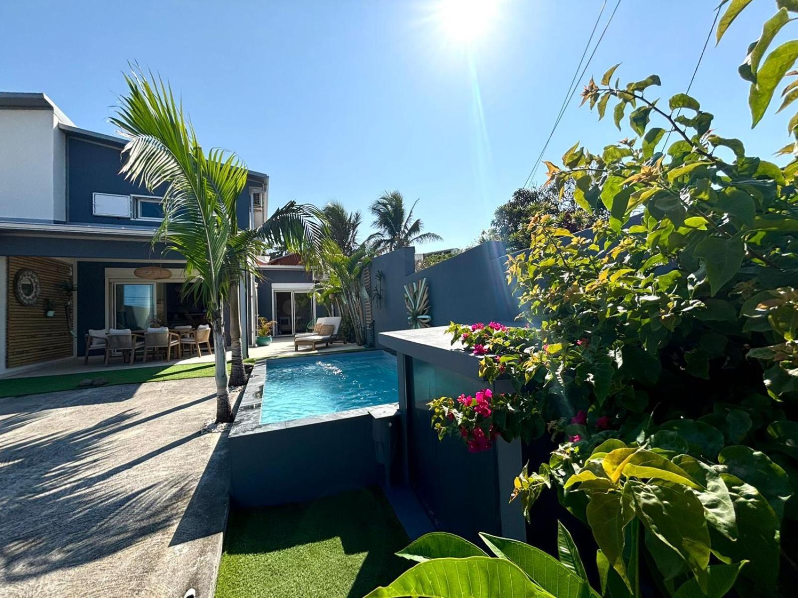 Lestipecheur Fr Villa Grise Avec Piscine Bord De Mer Saint Pierre Ngoại thất bức ảnh